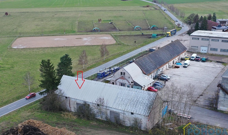 Pronájem velké haly 395 m2 Plchovice