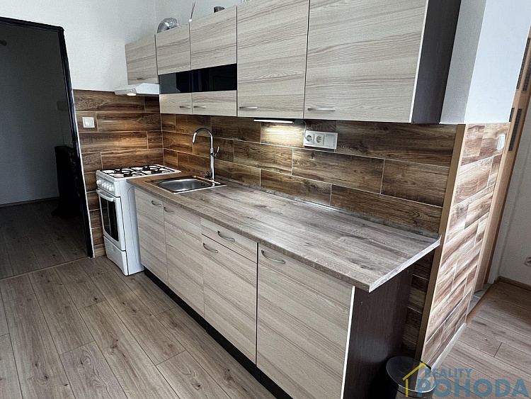 Pronájem bytu 2+1, 60 m2, s lodžií, Rokycanova ul. Vysoké Mýto
